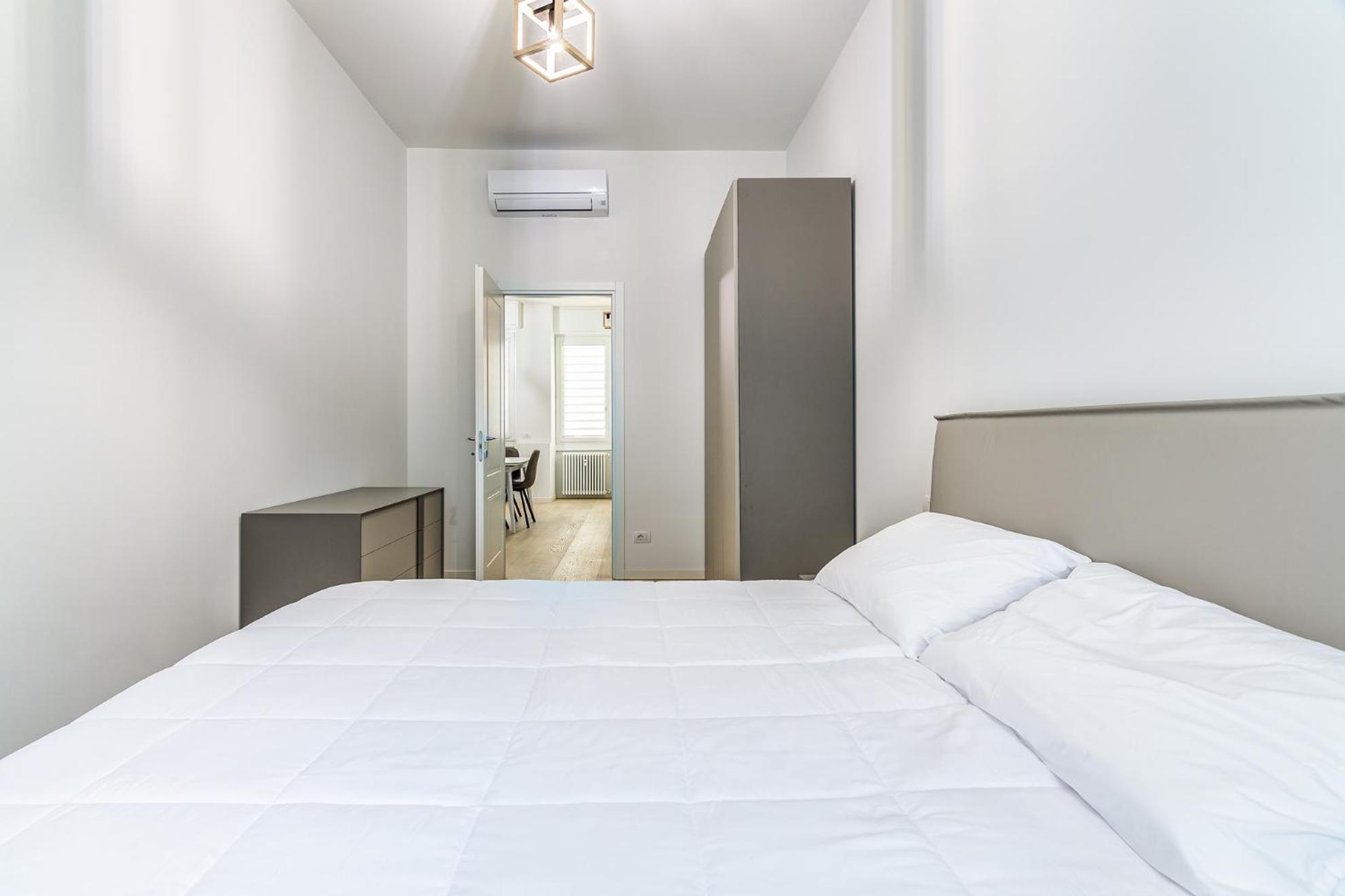 Pisani Apartment Milaan Buitenkant foto